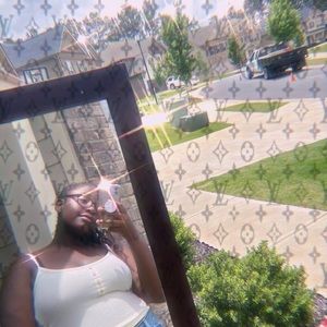 Meet your Posher, Zuri